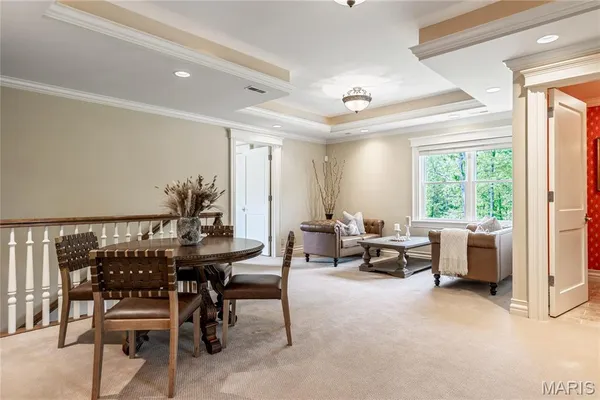 $2,895,000 | 345 Coach Road, Lebanon, MO 65536