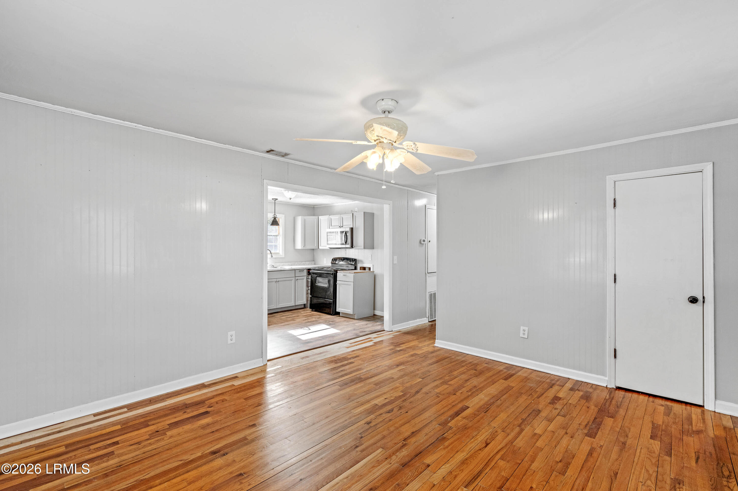 141 Riley Street Yemassee, SC 29945 - Photo 9 of 36 141 Riley-11