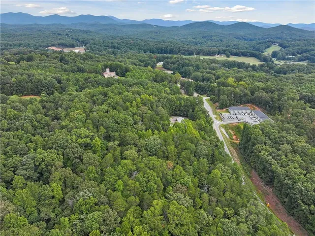 $750,000 | 2589 Morrison Moore Parkway East, Dahlonega, GA 30533