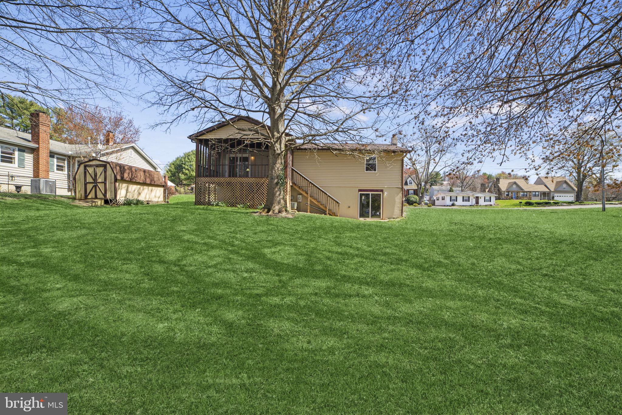 132 Moser Road Warrenton, VA 20186 - Photo 32 of 36 Gallery Image 32