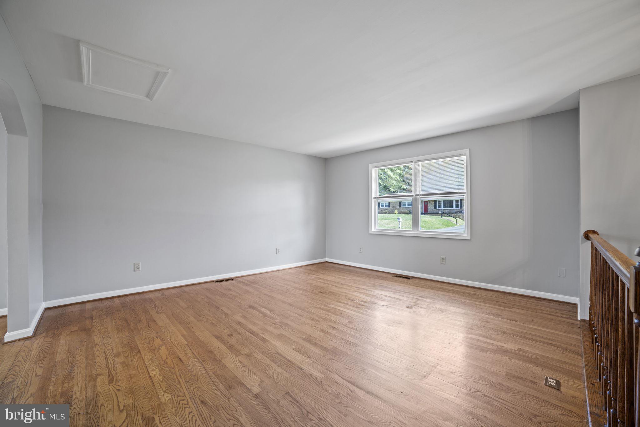132 Moser Road Warrenton, VA 20186 - Photo 4 of 36 Gallery Image 4