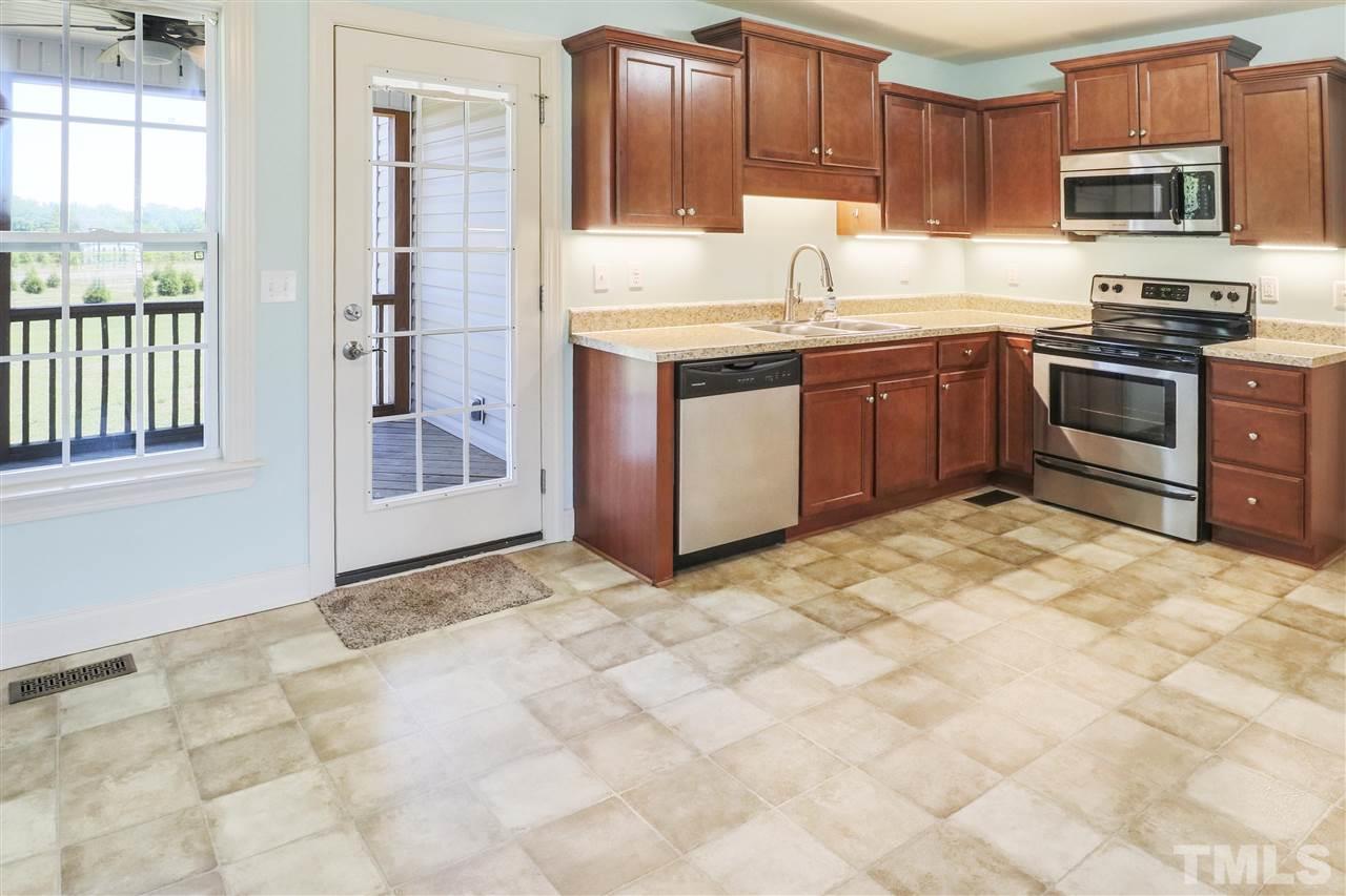41 Hunters Point Court Angier, NC 27501 - Photo 8 of 26