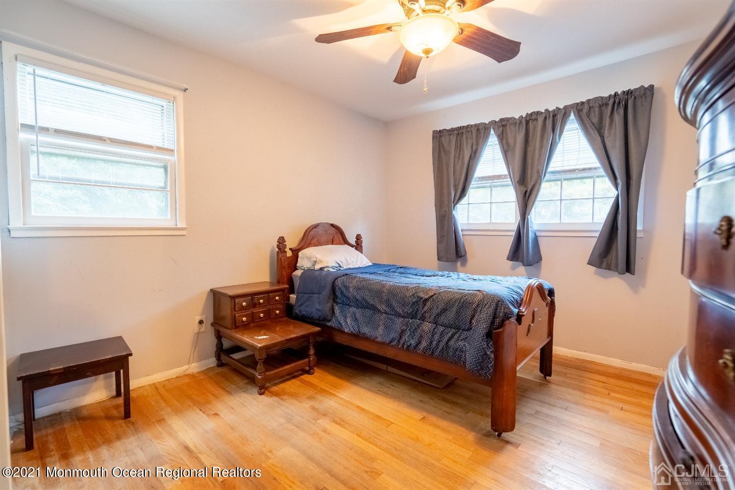 468 Wheeler Road North Brunswick, NJ 08902 - Photo 8 of 14 468 Wheeler Rd bedroom 3