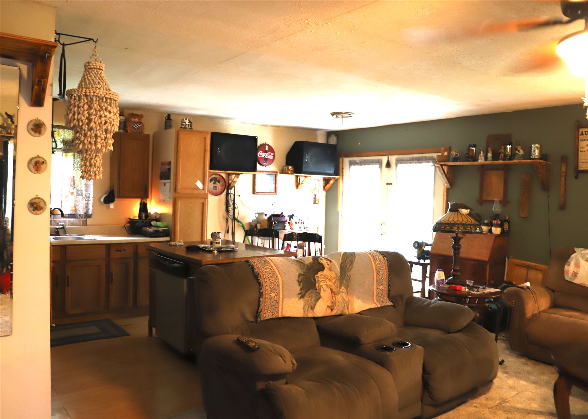 2212 South Leatherwood Road Bedford, IN 47421 - Photo 4 of 16 Gallery Image 4