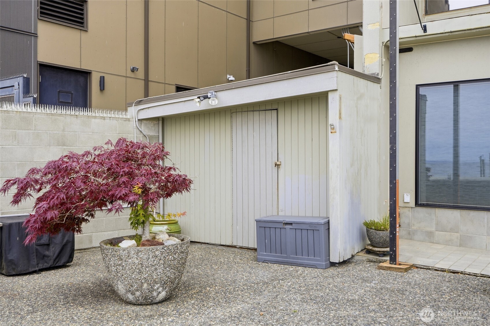 200 Beach Place, Unit 103 Edmonds, WA 98020 - Photo 30 of 33