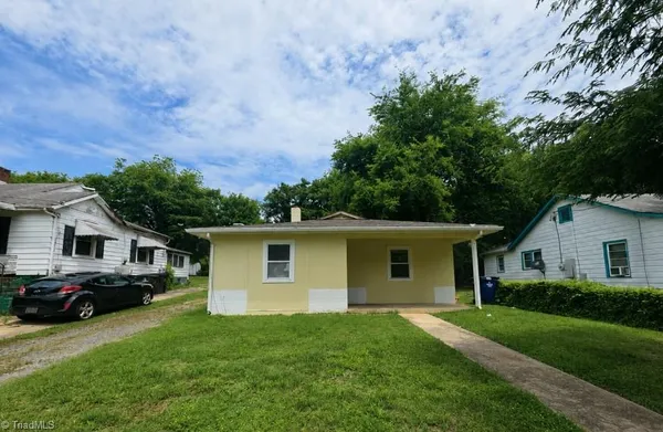 $995 | 921 Taft Street, Winston-Salem, NC 27105