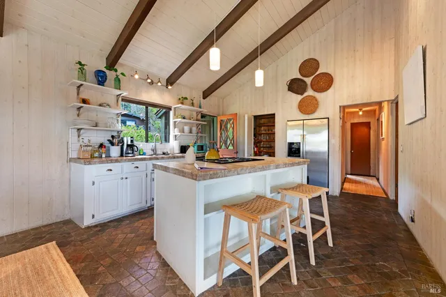 $1,475,000 | 20850 Highway 1, Jenner, CA 95450