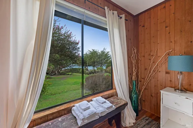 $1,475,000 | 20850 Highway 1, Jenner, CA 95450