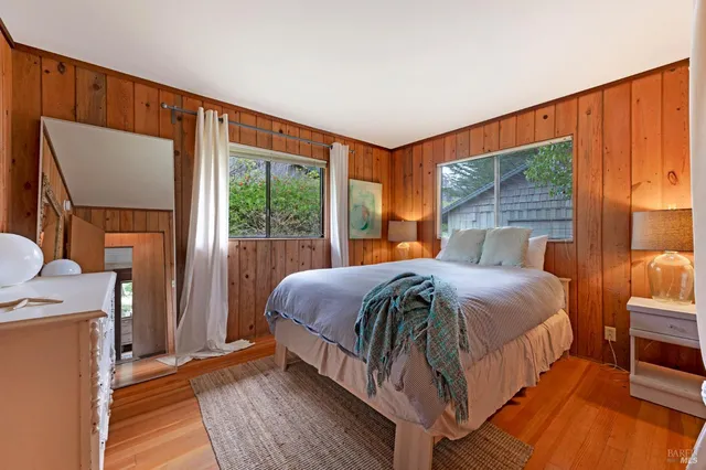 $1,475,000 | 20850 Highway 1, Jenner, CA 95450