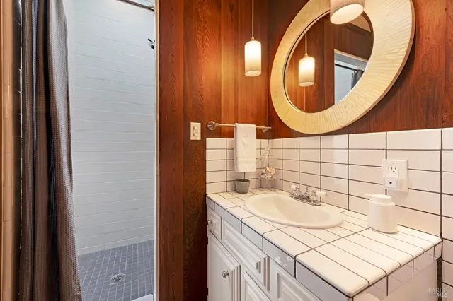 $1,475,000 | 20850 Highway 1, Jenner, CA 95450