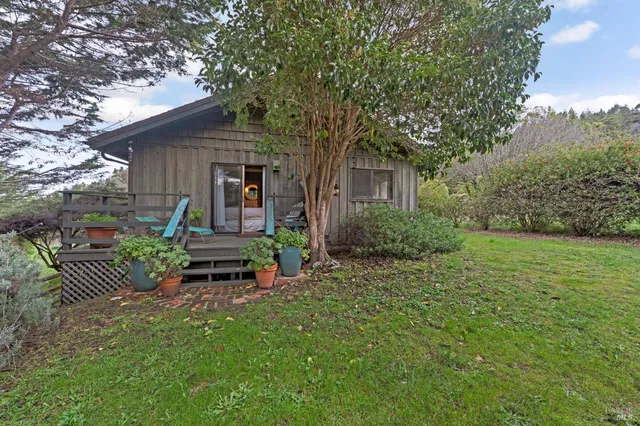 $1,475,000 | 20850 Highway 1, Jenner, CA 95450