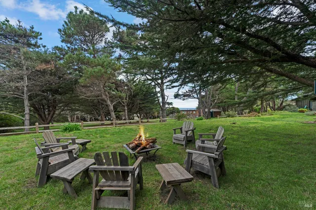 $1,475,000 | 20850 Highway 1, Jenner, CA 95450