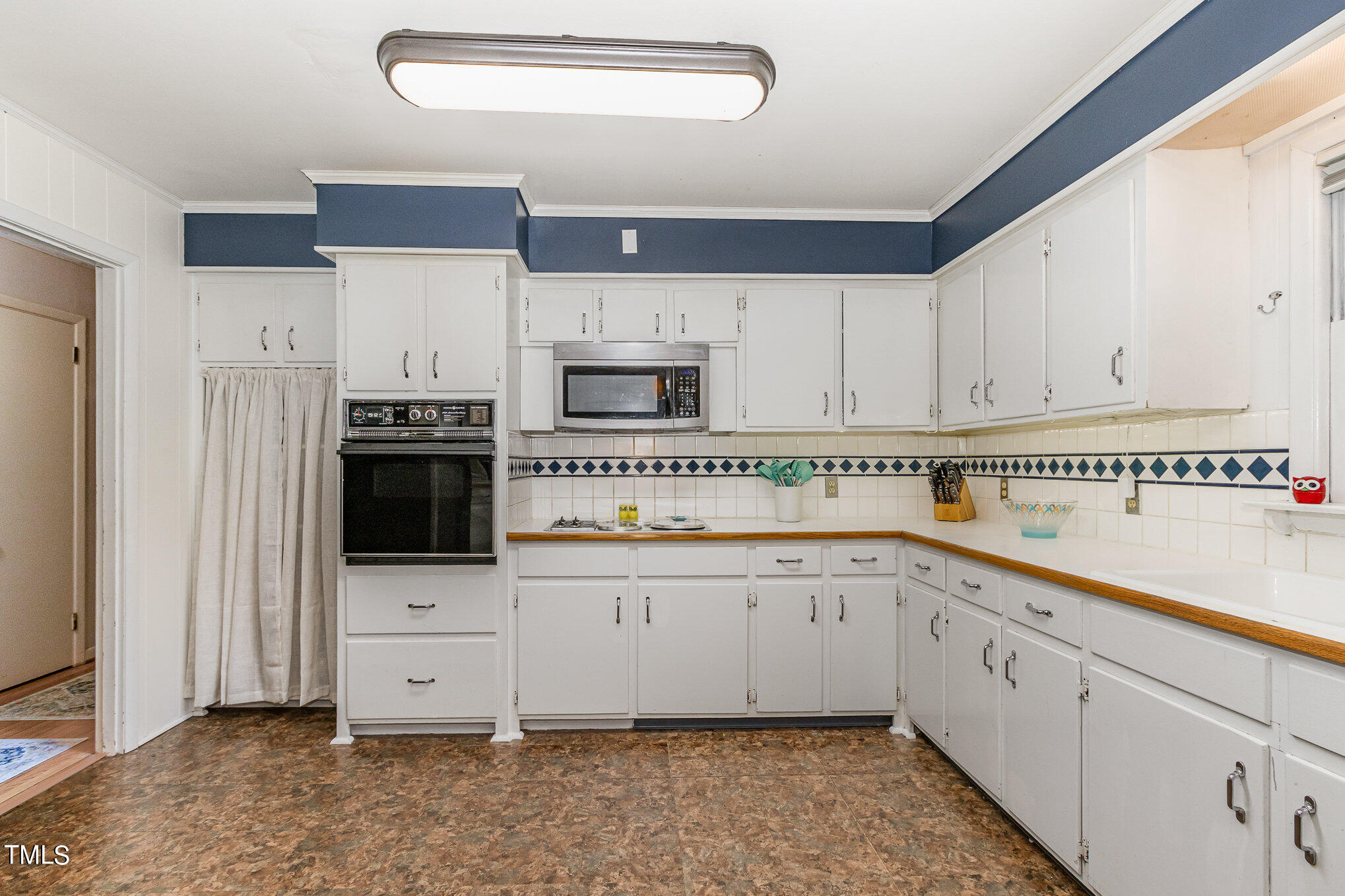 3908 Hope Valley Road Durham, NC 27707 - Photo 22 of 37 022_img_4182-edit