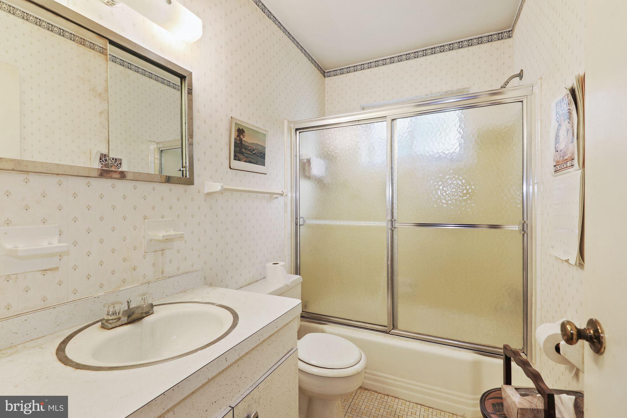 8004 Springer Road Bethesda, MD 20817 - Photo 14 of 20 Gallery Image 14