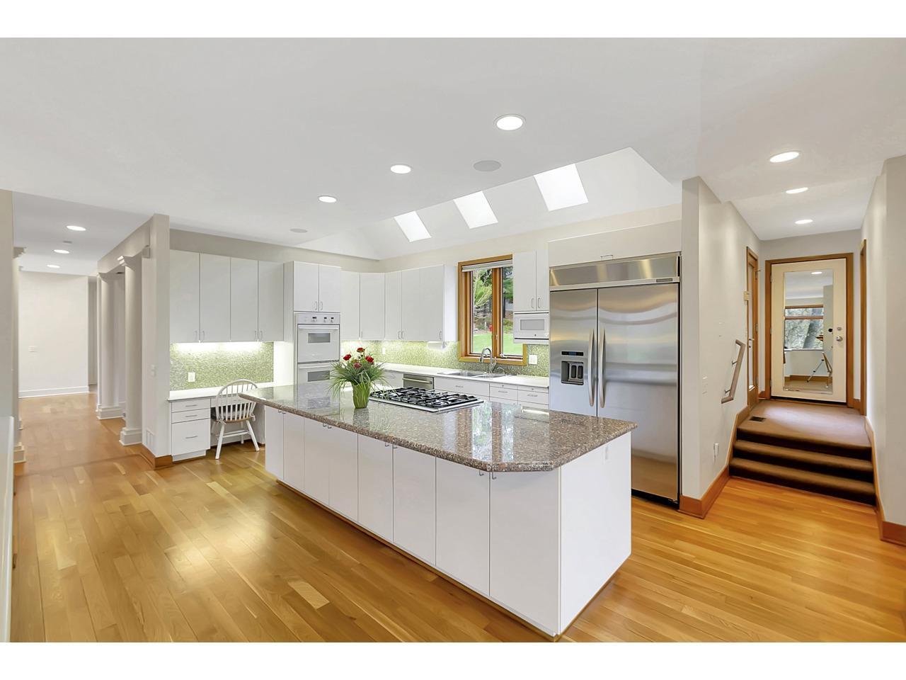 5429 Vining Point Road Minnetonka, MN 55345 - Photo 3 of 51