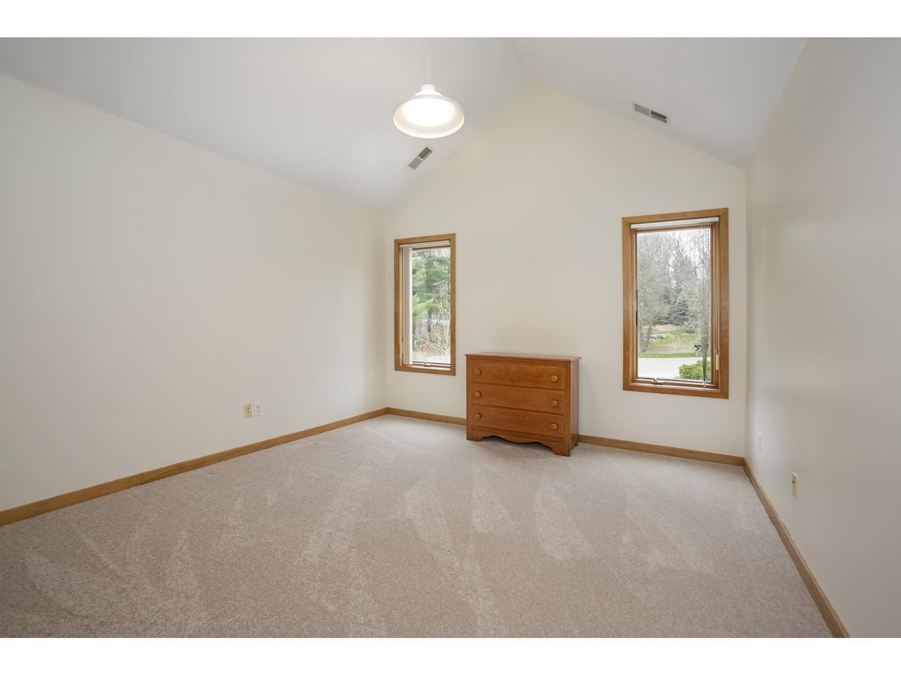 5429 Vining Point Road Minnetonka, MN 55345 - Photo 31 of 51