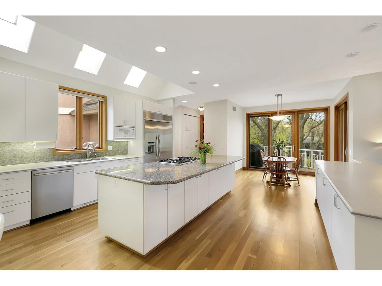 5429 Vining Point Road Minnetonka, MN 55345 - Photo 5 of 51