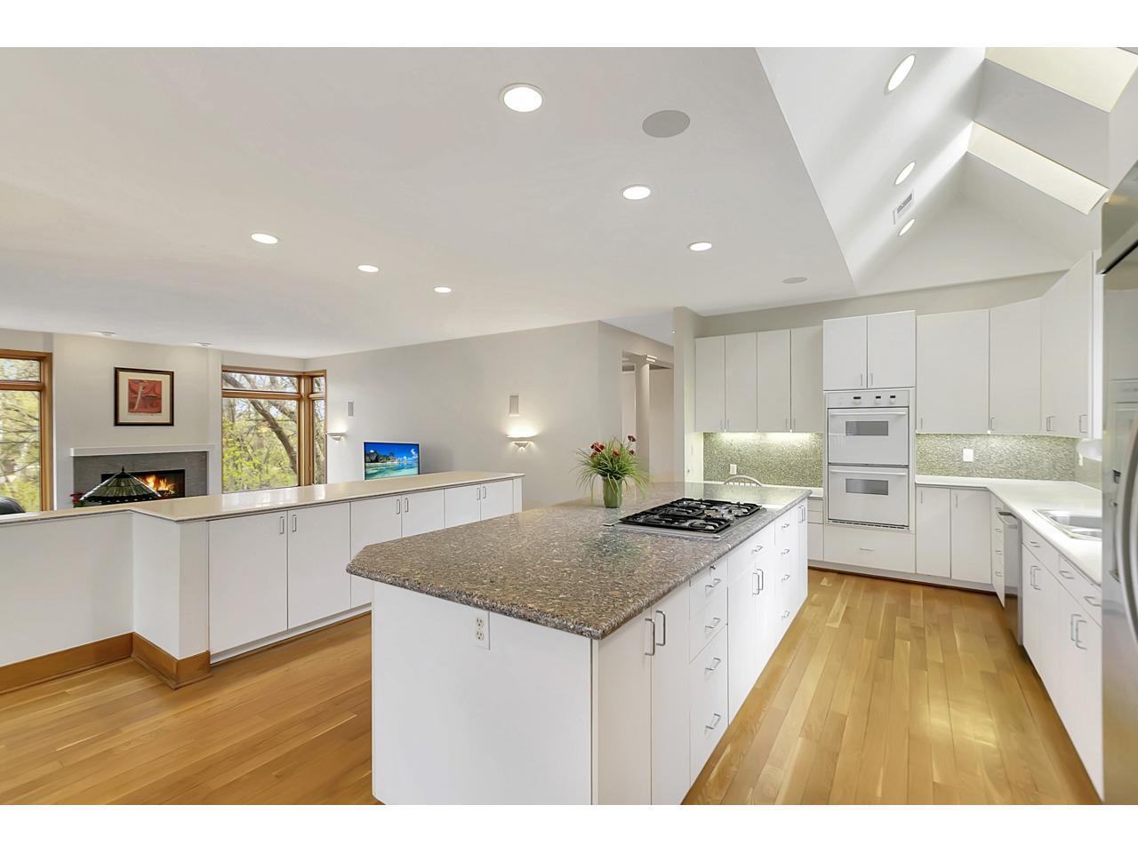 5429 Vining Point Road Minnetonka, MN 55345 - Photo 7 of 51