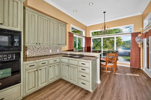 $1,100,000 | 6398 Dorsey Drive, Athens, TX 75752