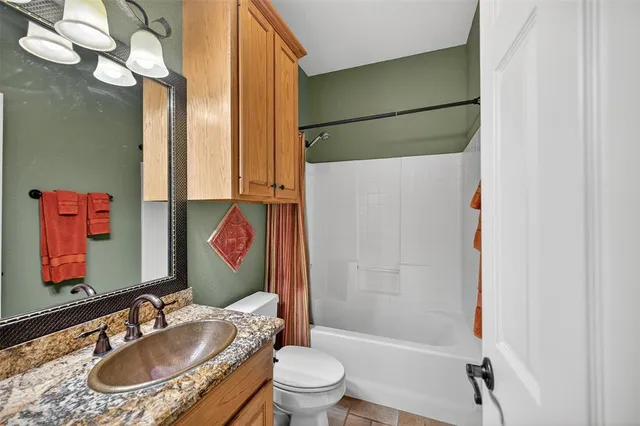 $1,100,000 | 6398 Dorsey Drive, Athens, TX 75752