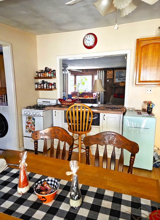878 Flat Hill Road Lunenburg, MA 01462 - Photo 9 of 17