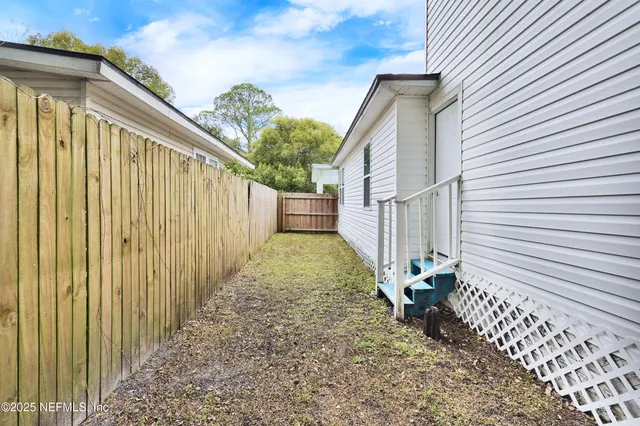 $182,000 | 9069 Jefferson Avenue, Jacksonville, FL 32208