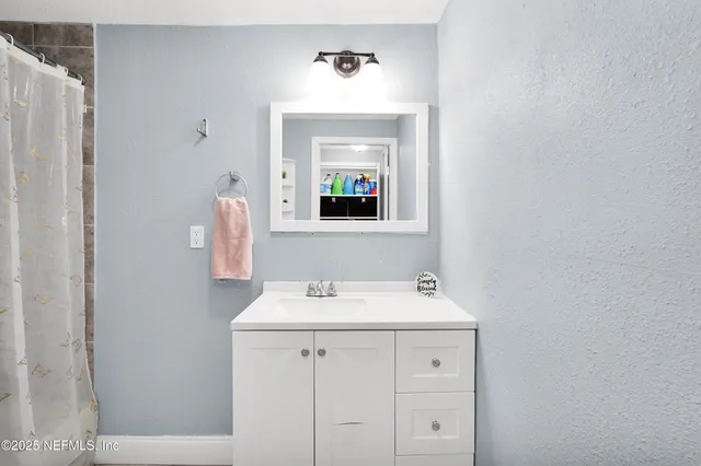 $182,000 | 9069 Jefferson Avenue, Jacksonville, FL 32208