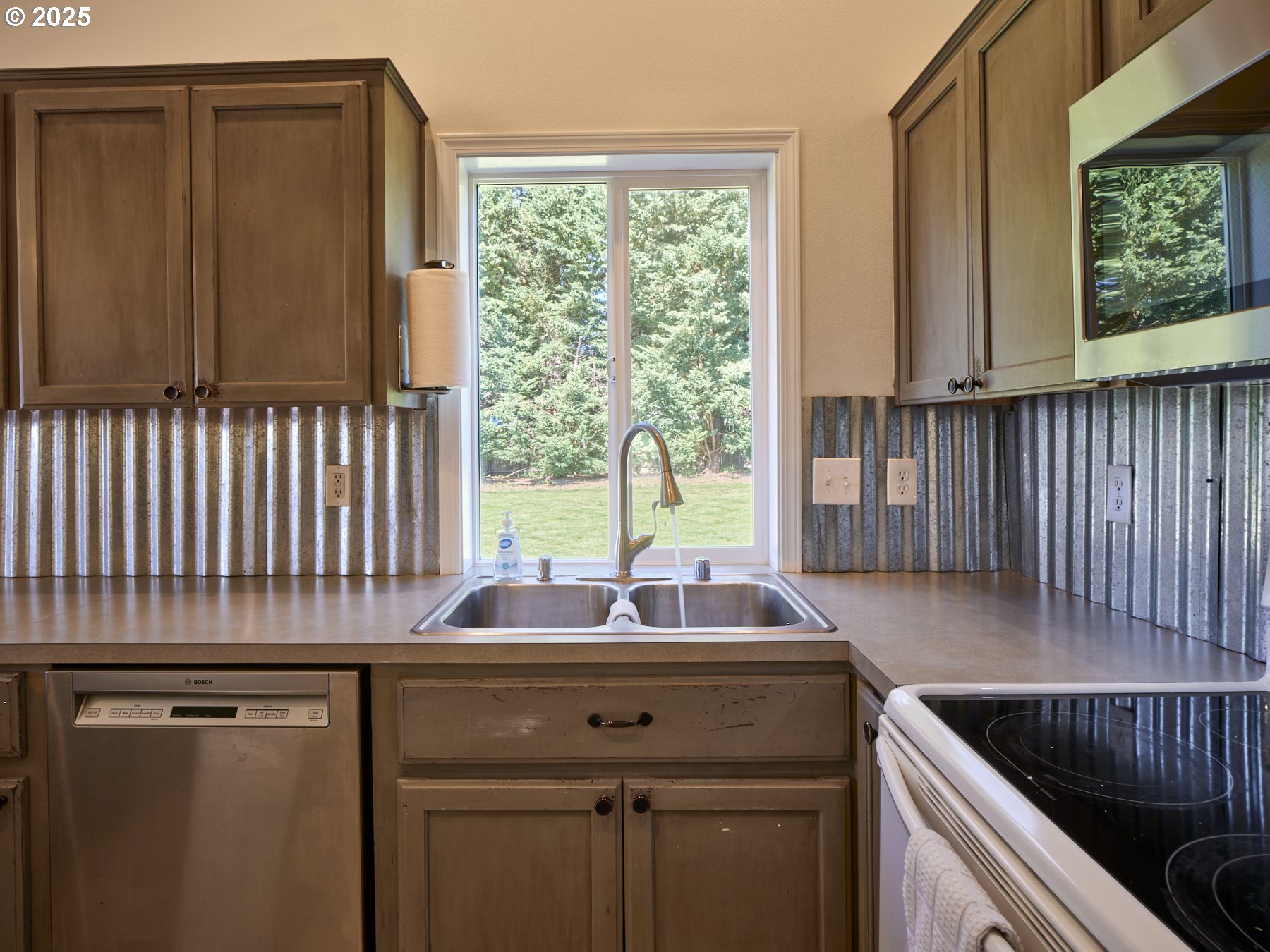503 East Yacolt Road Yacolt, WA 98675 - Photo 10 of 36 Gallery Image 10