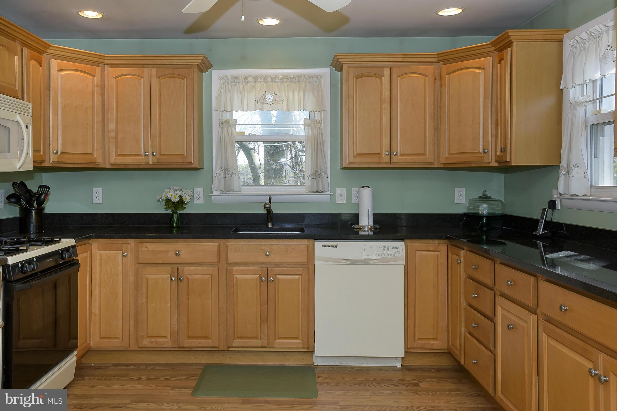 2607 Conway Road Odenton, MD 21113 - Photo 12 of 27 Kitchen