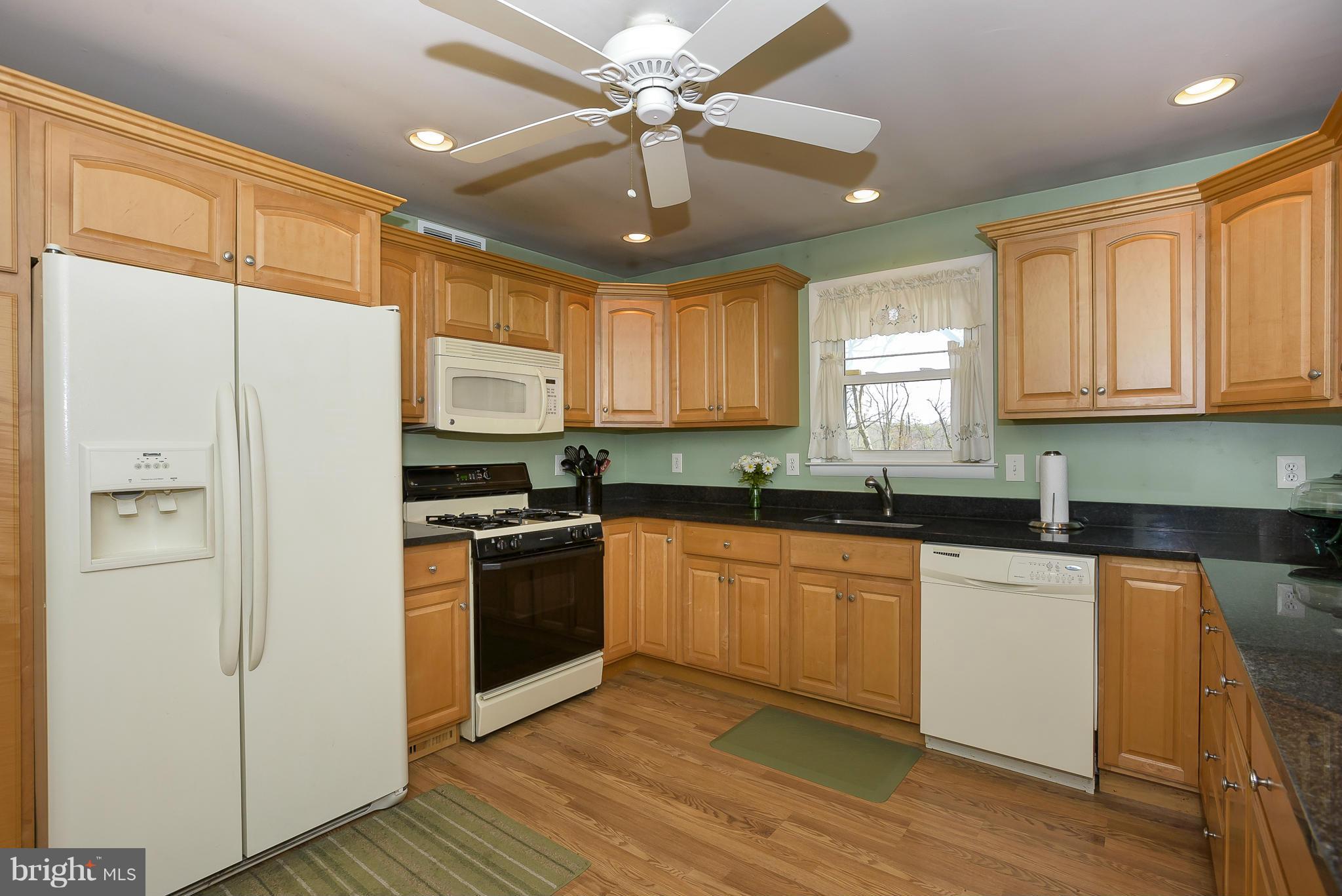 2607 Conway Road Odenton, MD 21113 - Photo 10 of 27 Kitchen