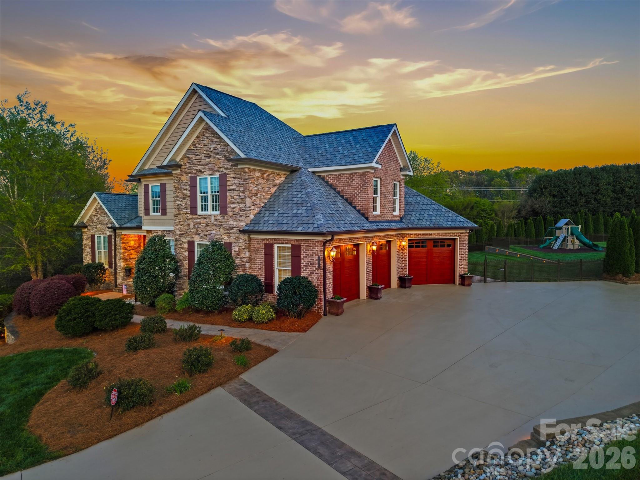 3638 Hogan Court Conover, NC 28613 - Photo 7 of 38 front view of a house with a yard