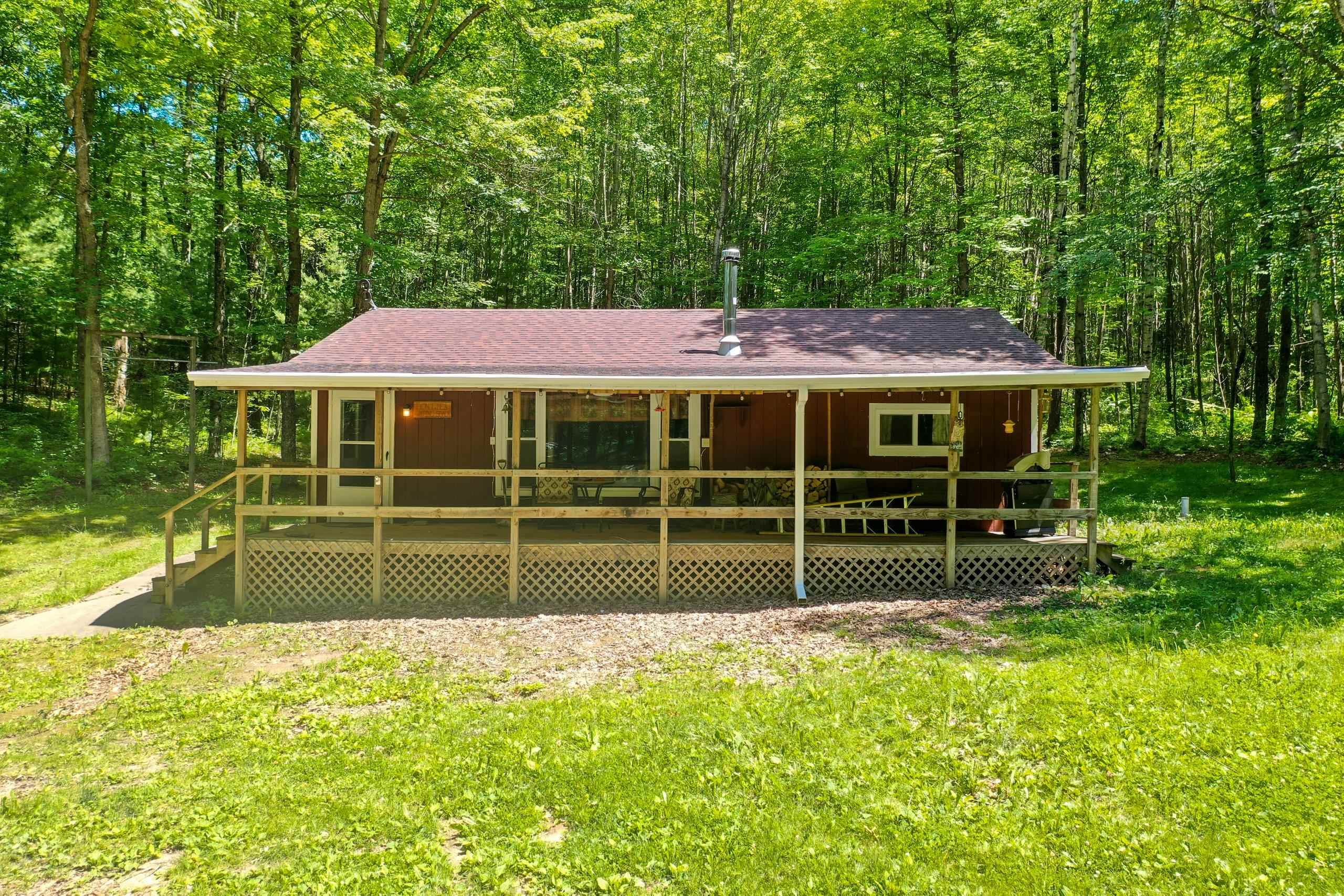E559 Indian Valley Road Waupaca, WI 54981 - Photo 14 of 45