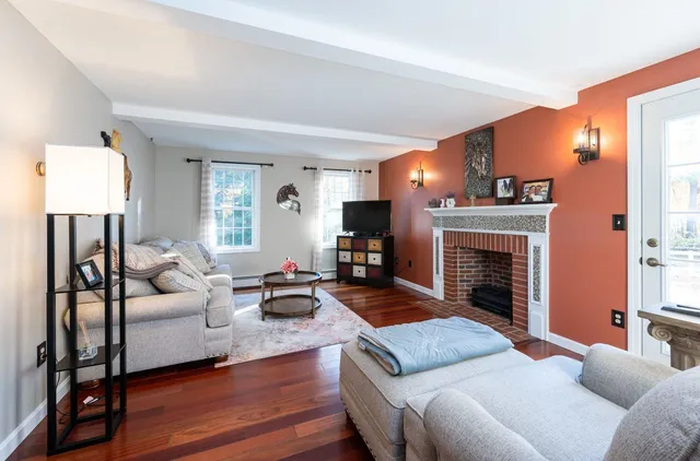 $699,900 | 27 Arabian Way, Chester, NH 03036