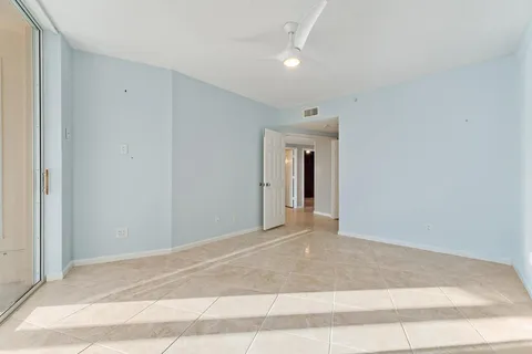 $629,900 | 5800 Northeast Island Cove Way, Unit 2107, Stuart, FL 34996