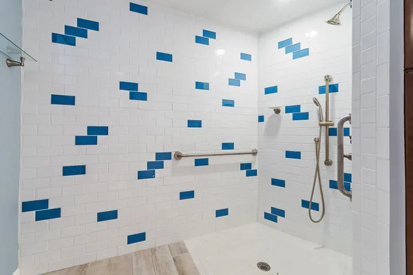 $629,900 | 5800 Northeast Island Cove Way, Unit 2107, Stuart, FL 34996