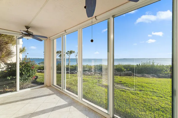 $629,900 | 5800 Northeast Island Cove Way, Unit 2107, Stuart, FL 34996