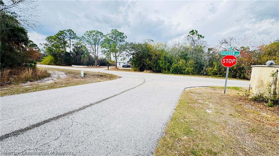 4009 Golfview Road Sebring, FL 33875 - Photo 6 of 46
