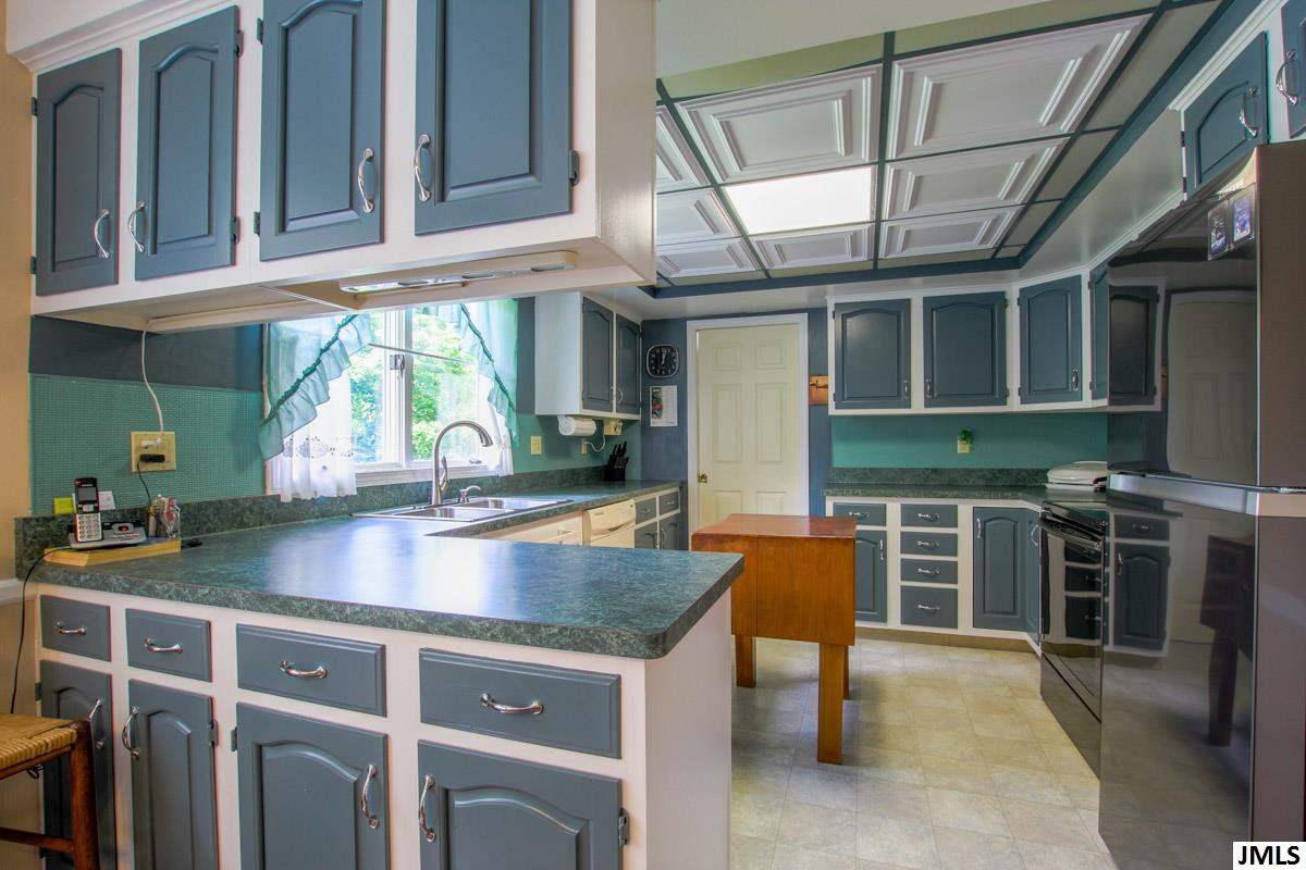 2707 Vrooman Road Jackson, MI 49203 - Photo 9 of 36 Photo 9