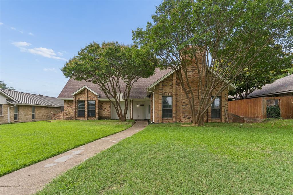 1503 Springtree Circle Richardson, TX 75082 - Photo 3 of 40