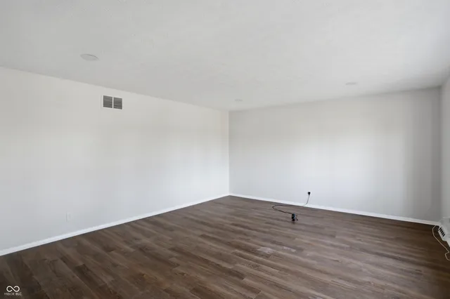 $389,000 | 5441 North Kenmore Road, Indianapolis, IN 46226