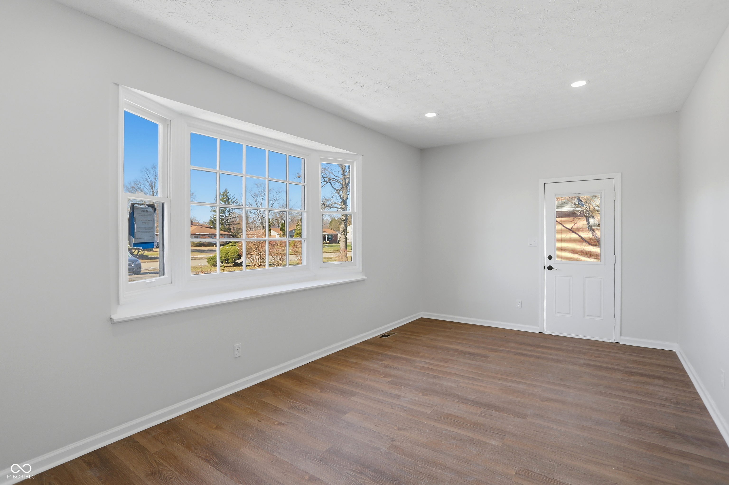 5441 North Kenmore Road Indianapolis, IN 46226 - Photo 35 of 56