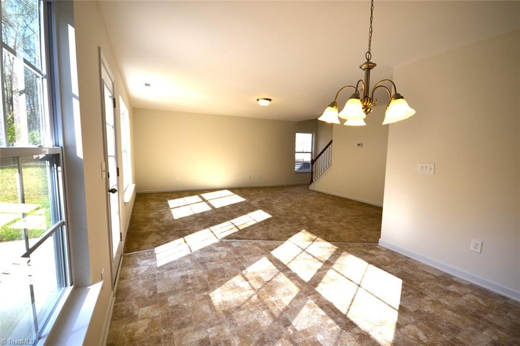 5447 Holbein Gate Road Walkertown, NC 27051 - Photo 6 of 30 Gallery Image 6