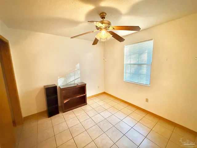 $1,250 | 1469 East Johnson Avenue, Unit 1469, Pensacola, FL 32514
