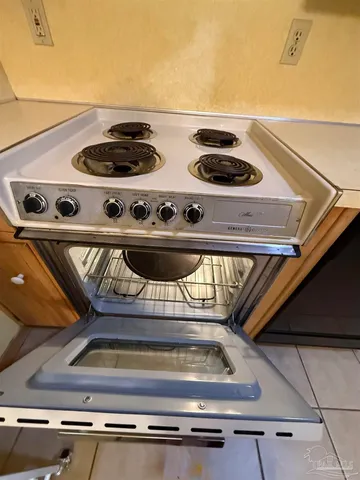 a close view of stove top oven