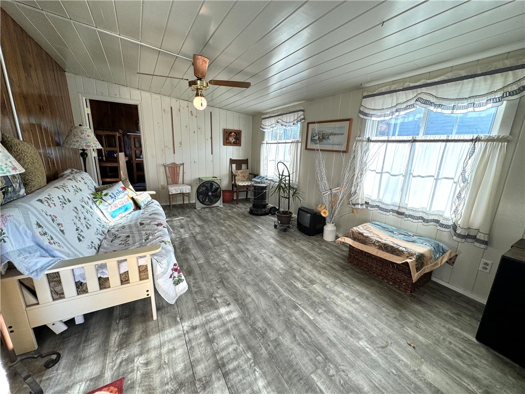 15 Queens Road Attleboro, MA 02703 - Photo 19 of 26