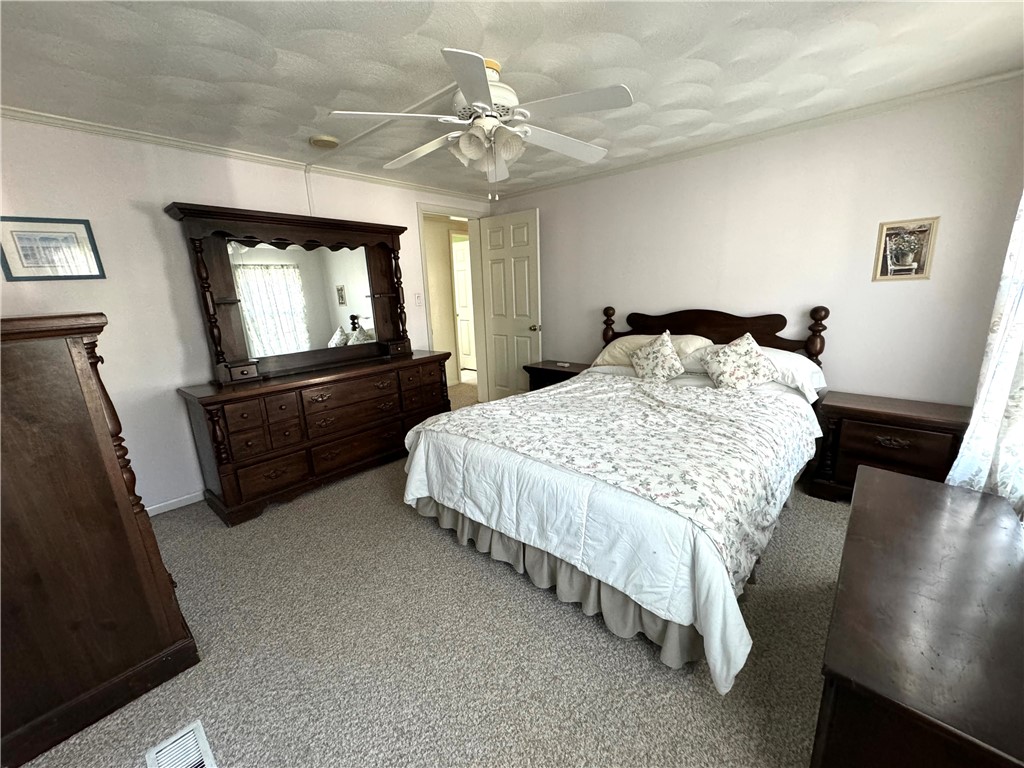 15 Queens Road Attleboro, MA 02703 - Photo 22 of 26