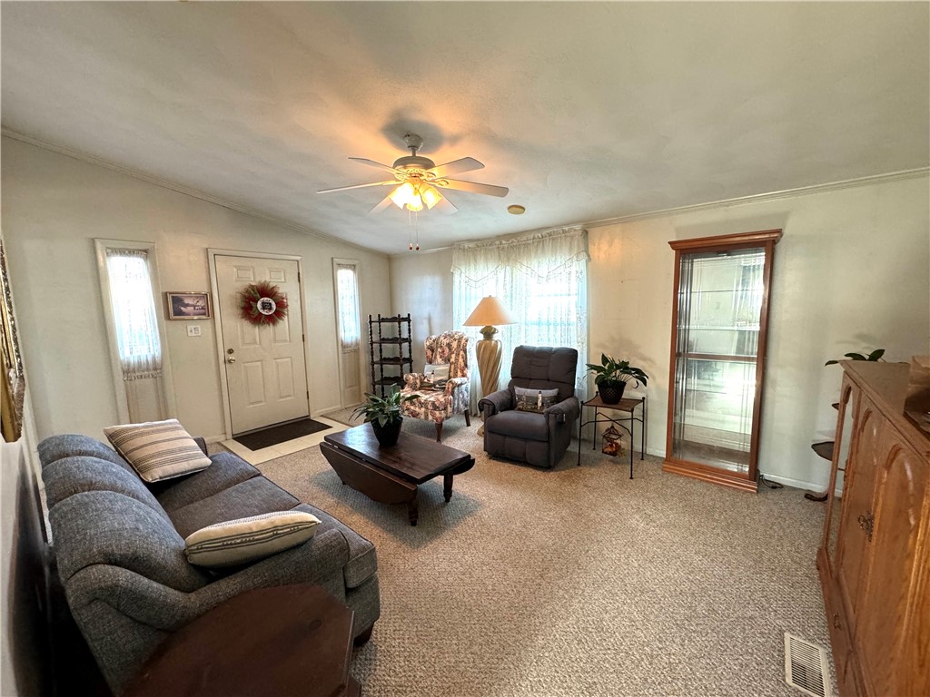 15 Queens Road Attleboro, MA 02703 - Photo 10 of 26