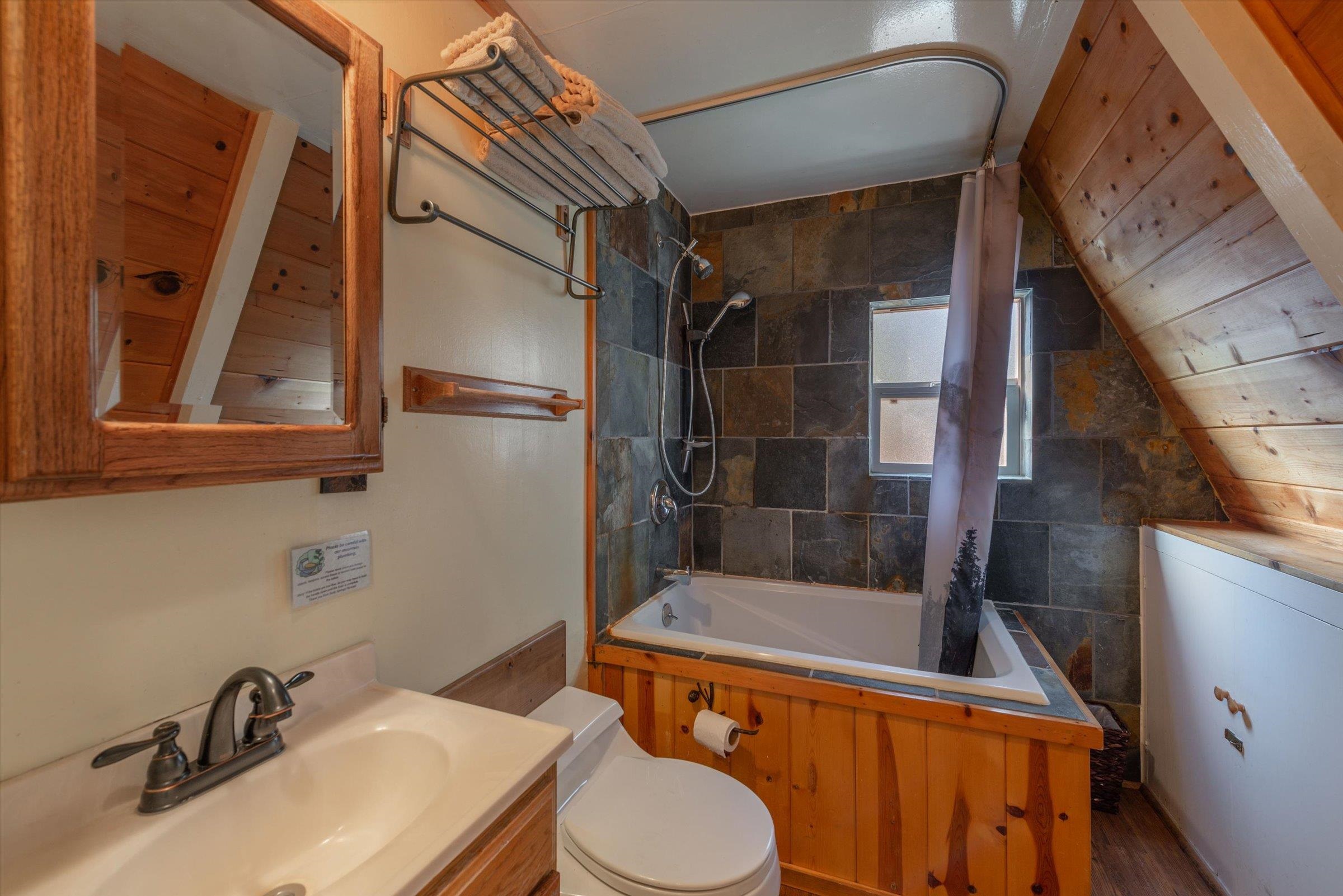 7319 Cascade Road Soda Springs, CA 95728 - Photo 16 of 19 Gallery Image 16