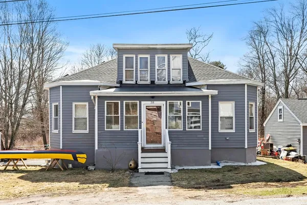 $720,000 | 38 Burdette Road, Dracut, MA 01826