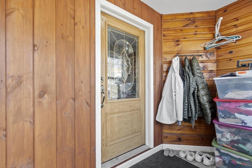 38 Burdette Road Dracut, MA 01826 - Photo 18 of 39